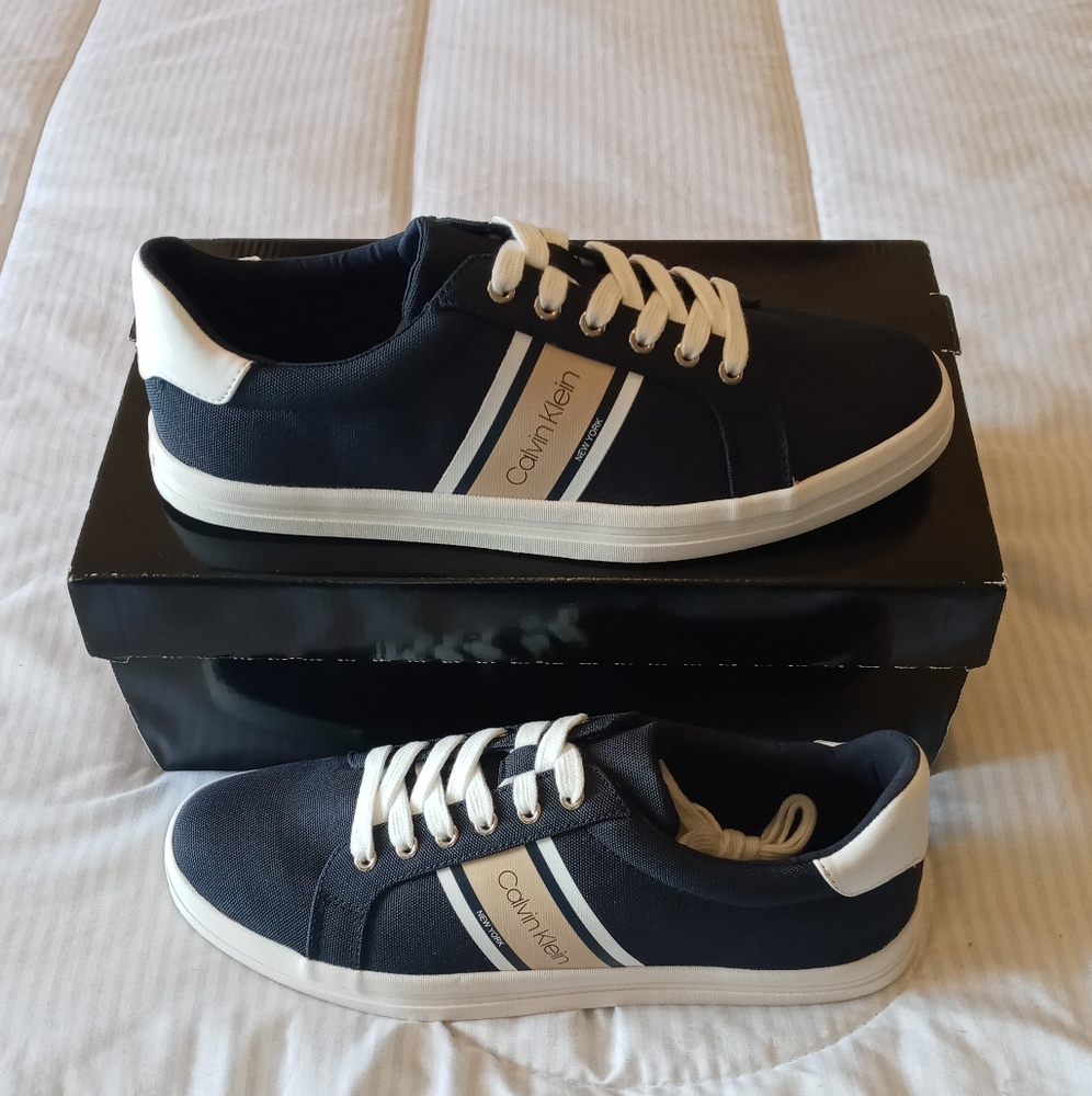 "New" Calvin Klein Micca Canvas Sneakers
